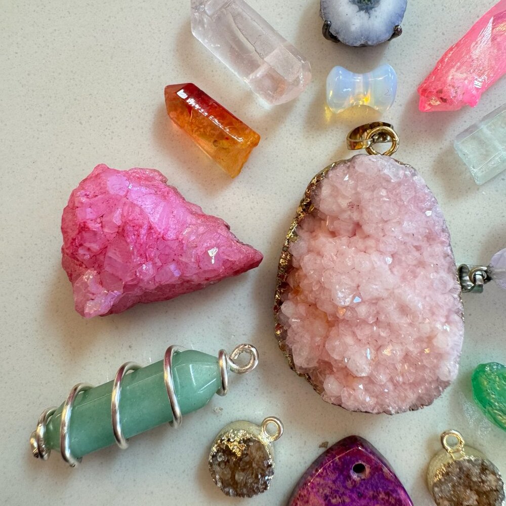 Crystal Druzy and Gemstone Pendant Lot with Moonstone and Amethyst - Picture 6 of 16